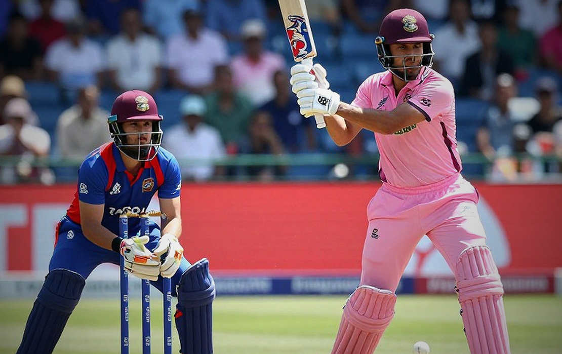 The Static Sweeper: Ahmedabad's 30-Yard Ring and the Silent Geography of a Final The Static Sweeper: Ahmedabad's 30-Yard Ring and the Silent Geography of a Final