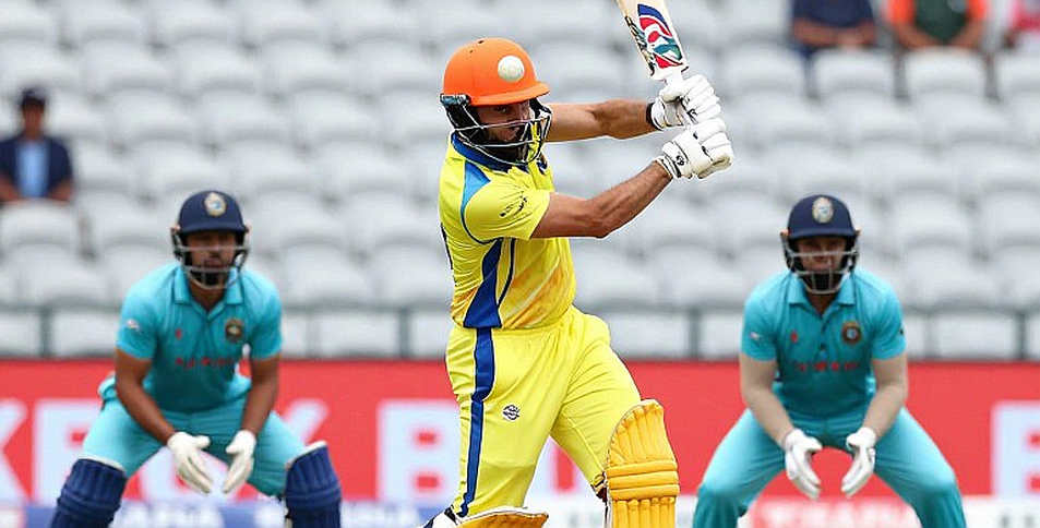 Rawalpindi's Pace, Mirpur's Glue: A Geography of Bangladesh's Red-Ball Cricket Rawalpindi's Pace, Mirpur's Glue: A Geography of Bangladesh's Red-Ball Cricket