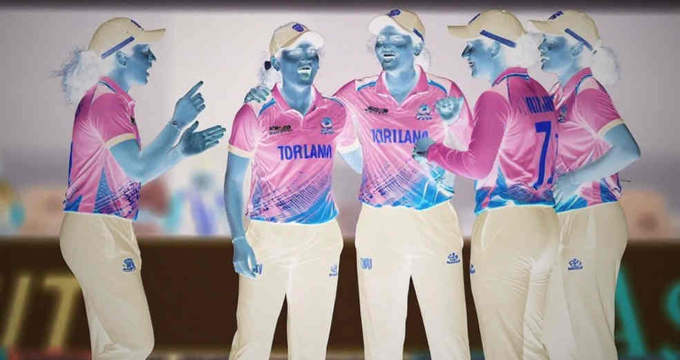 ভেতরে ভেঙে পড়েছি, তবু নিজের ছন্দ সান্ত্বনা নয়: হায়দরাবাদে ভারতের হার আর সঞ্জু স্যামসনের দুটি সত্য